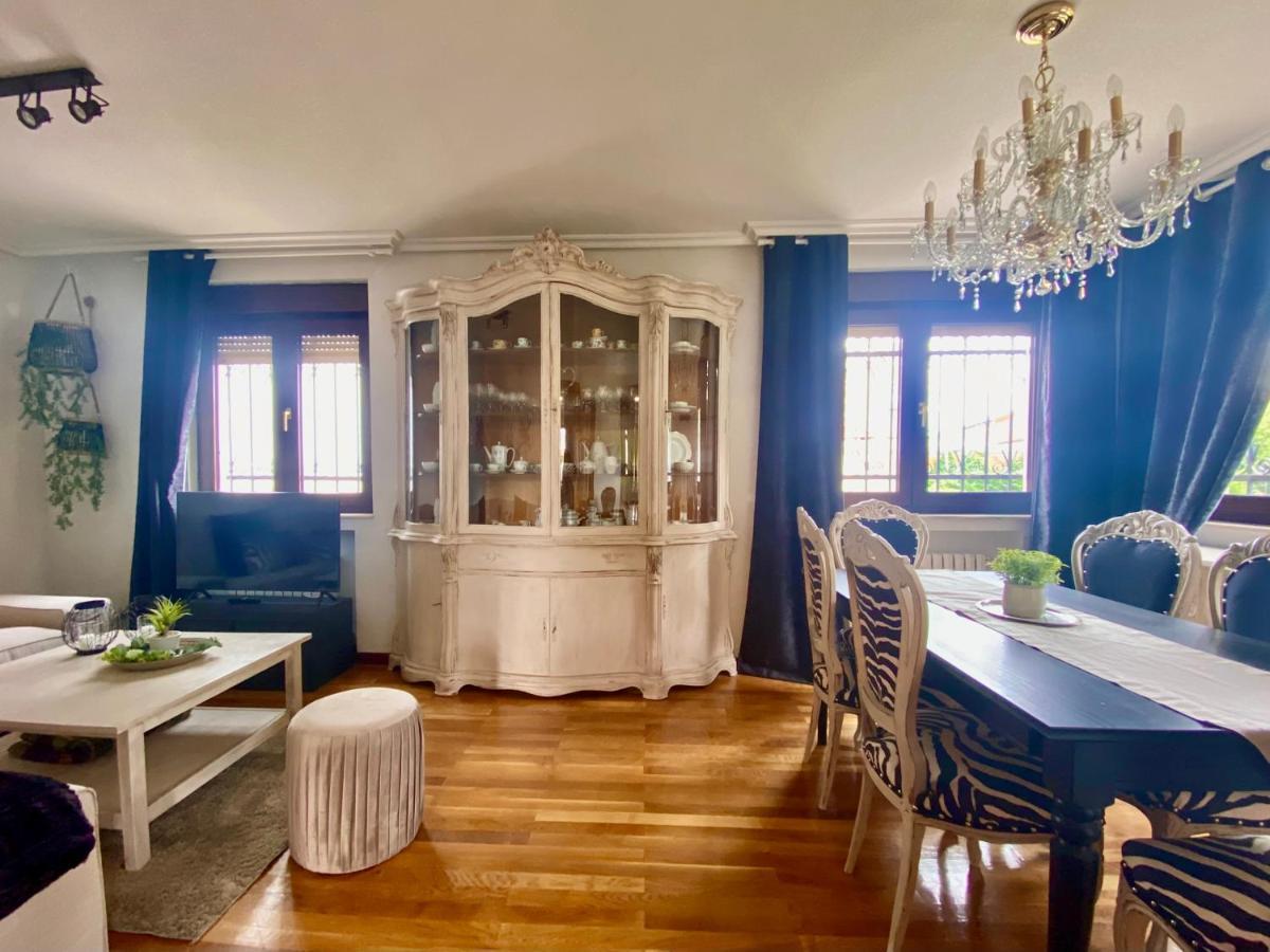 Housing Leon Casa Con Jardin Villa Luaran gambar