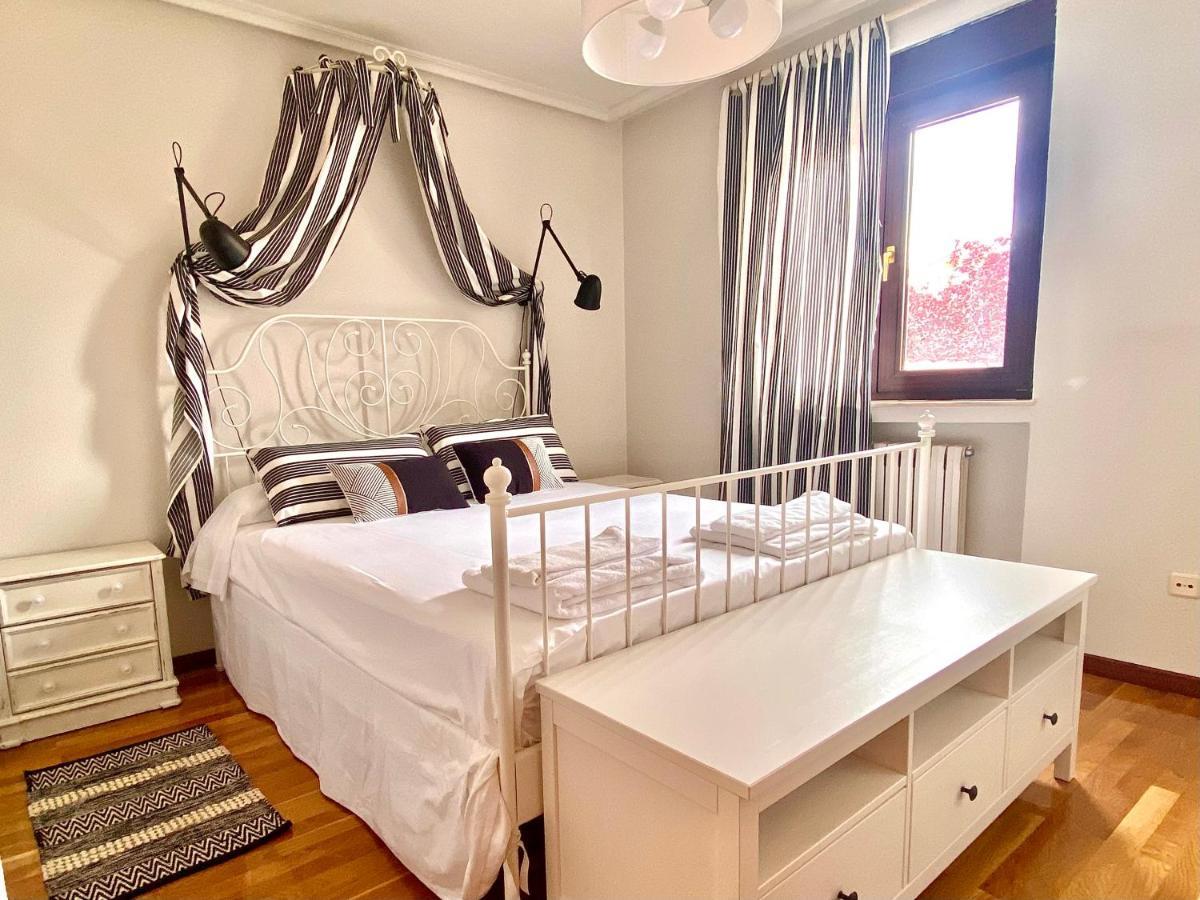 Housing Leon Casa Con Jardin Villa Luaran gambar